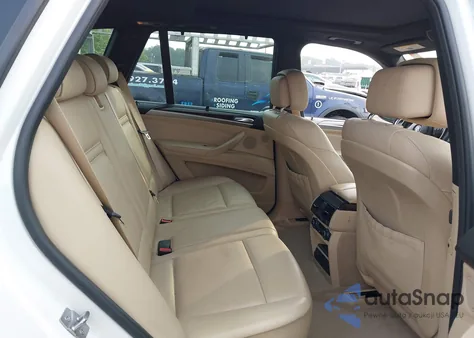 2011 BMW X5 xDrive35D из США, поврежденный, VIN 5UXZW0C5XBL660995